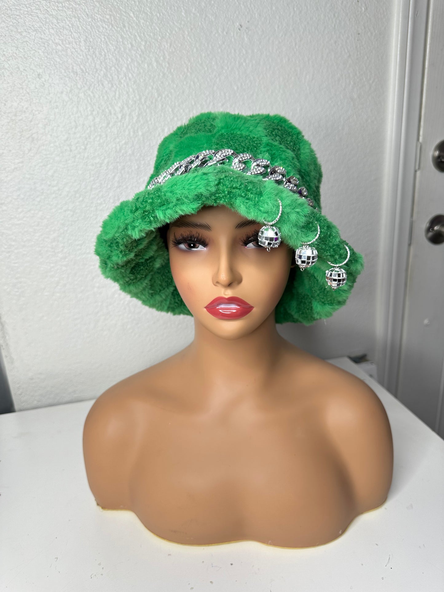 Green goddess bucket hat